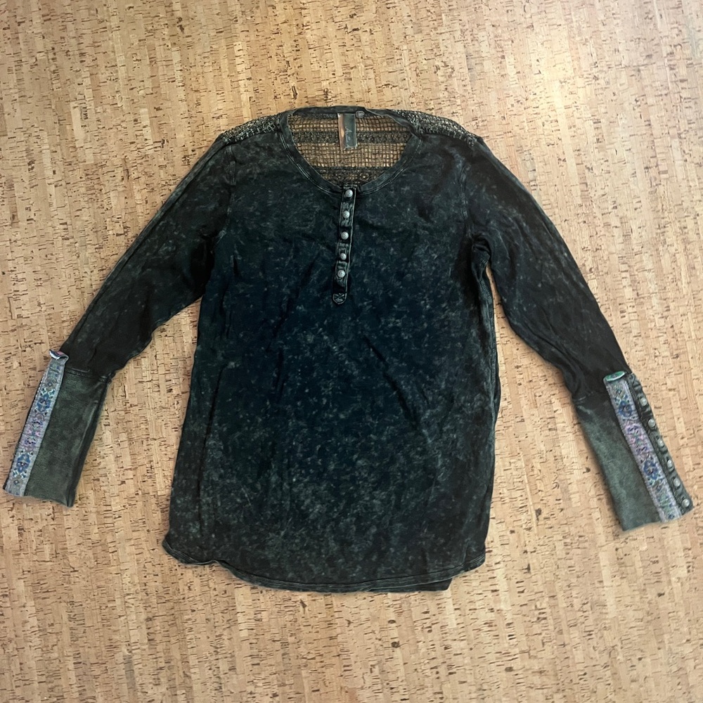 Aratta Dark Green Long Sleeve Top